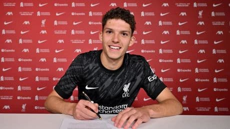 Liverpool, Macar kaleci Armin Pecsi'yi kadrosuna kattı