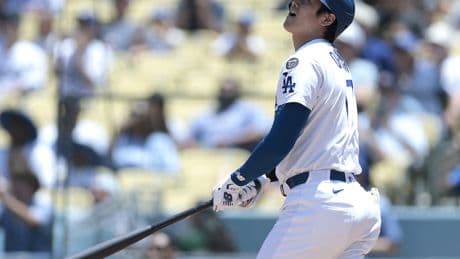 Shohei Ohtani homers in fifth game in row, tying Dodgers franchise record