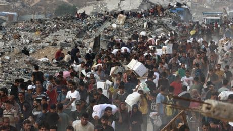 Friday Briefing: The Deadly Search for Food in Gaza