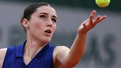 Loïs Boisson face à Elsa Jacquemot, un inattendu duel pour devenir l’ultime espoir bleu à Roland-Garros