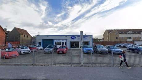 Huge UK car dealership suddenly shuts down after 4 DECADES of selling 10,000s of motors as owner issues statement