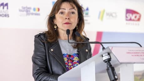 Après une poignée de main avec Carole Delga, une opposante à l’A69 convoquée au commissariat