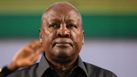 Ghana: Zwei Minister bei Hubschrauberabsturz ums Leben gekommen