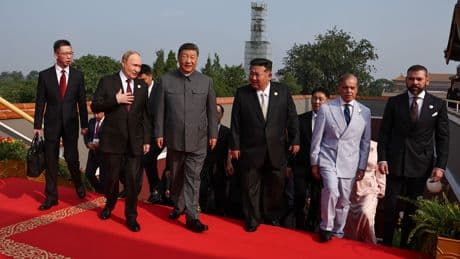 Chine : le trio Xi Jinping, Poutine et Kim Jong Un en tête du défilé militaire
