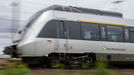 Innerhalb von zwei Tagen: Dritter mutmaßlicher Brandanschlag auf Kabel der Bahn