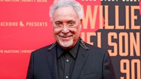 Sir Tom Jones update on next show revealed after cancelling gig last-minute