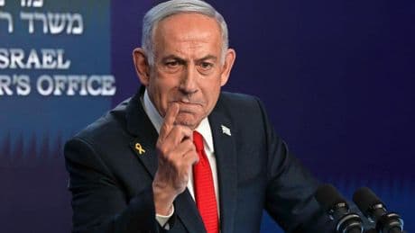 Netanyahu na moordaanslag Joods Museum: ’Free Palestine’ is het nieuwe ’Heil Hitler’