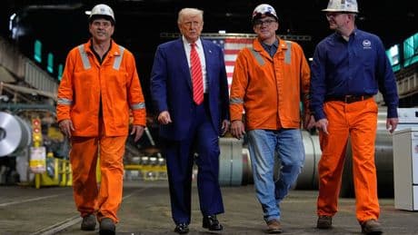 Trump exime al Reino Unido de la subida de aranceles al aluminio y el acero del 25% al 50%