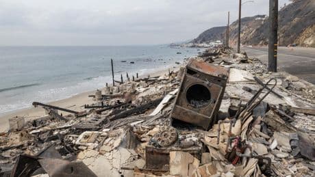 Los Angeles County fire victims sue AAA and USAA, alleging insurance fraud