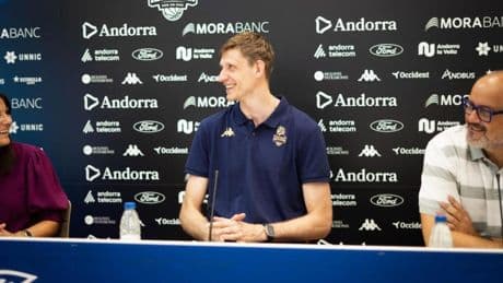 Artem Pustovyi: "Buscaba jugar más minutos y en el MoraBanc los puedo encontrar"