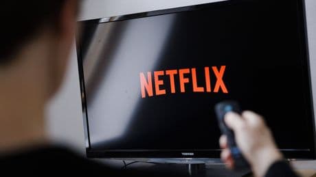 In 74 Ländern auf Platz 1: Diese neue Netflix-Serie will jetzt jeder sehen