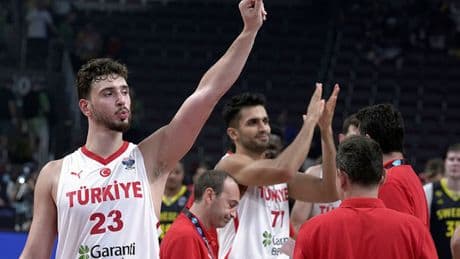 EuroBasket 2025'te çeyrek final eşleşmeleri belli oldu!