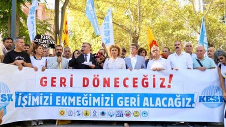 KESK Adalet Bakanlığı önünden seslendi: KHK’lıları işlerine iade edin