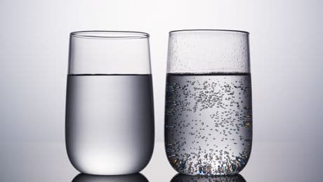 Viele Discounter-Wasser gewinnen: Das zeigt der Mineralwasser-Test von Stiftung Warentest, ÖKO-TEST & Co.