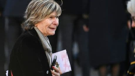Chantage contre Karine Le Marchand: le tribunal requiert un an de prison avec sursis contre Mimi Marchand