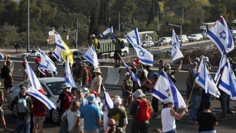 Guerre à Gaza : manifestations en Israël pour demander un accord sur la libération des otages