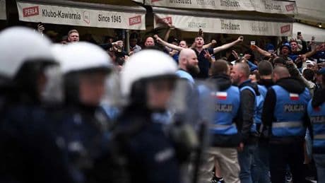 UEFA Konferans Ligi finali öncesinde ortalık karıştı