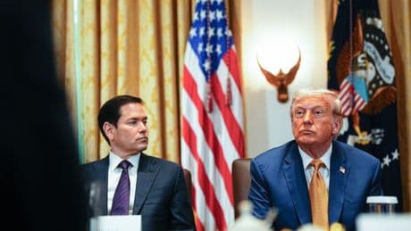 Liveblog USA unter Trump: US-Außenministerium leitet wohl mehr als 1300 Entlassungen ein
