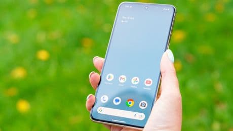 Millions must activate ‘strongest phone setting’ that saves you from snatching thieves, Wi-Fi spies & bank-emptying app