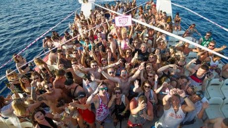 Brits warned of 'bogus' Ibiza parties as tourists turn up to empty venues