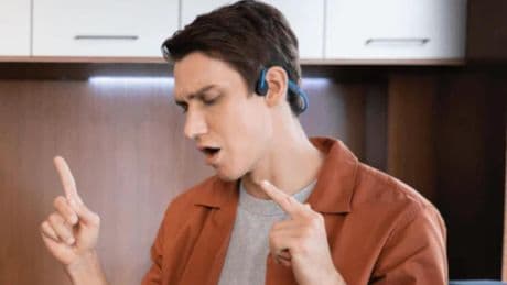 ¿Se te caen los auriculares? Prueba con los Shokz OpenMove