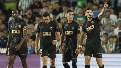 Rafa Mir se despide del Valencia con su primer gol: "Espero que vaya todo muy bien"