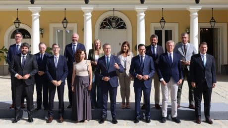 Las CCAA del PP fuerzan nueva agenda para la reunión con Sánchez