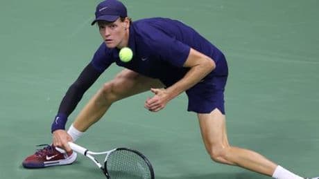 US Open: Amanda Anisimova besiegt Iga Świątek, Jannik Sinner im Halbfinale