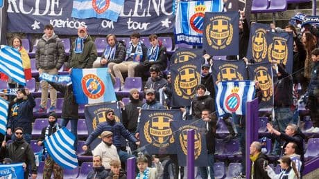 Identifican a 3 ultras del Espanyol tras amenazar a un árbitro con su rostro dentro de una diana