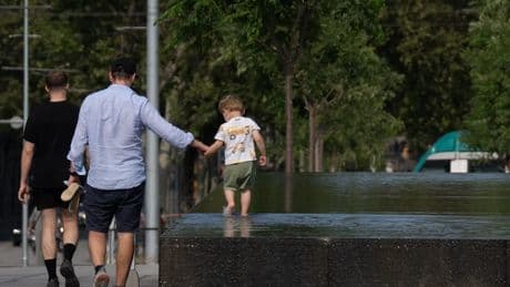 Un sueldo por cuidar a tus hijos