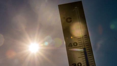 Nuit tropicale à Nice: la température n'est jamais descendue sous les 27°C entre dimanche et lundi