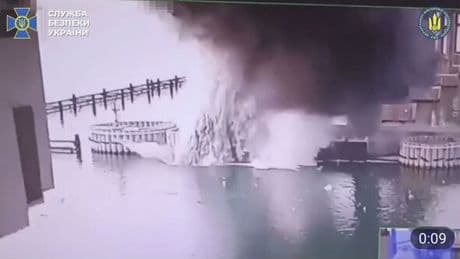 Ukrainian special forces launch massive attack on Kerch Bridge in Crimea