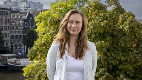 Verdien jij twee keer modaal? Boete of gedwongen vertrek dreigt voor scheefhuurders in Amsterdam