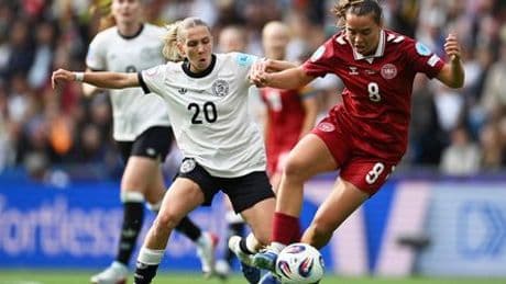 Fußball-EM 2025: Elisa Senß - Von der Unfallchirurgie zur Nationalspielerin