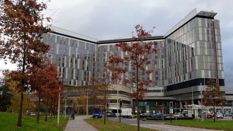NHS chiefs gave £250k bonus to firm behind infection scandal QEUH hospital