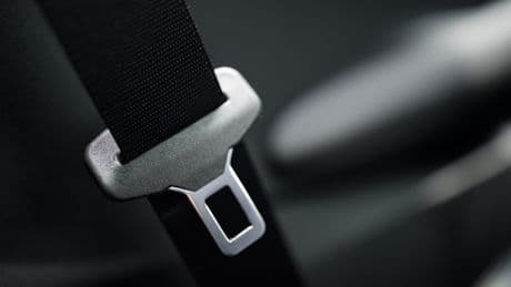 Müssen Sie sich im Auto immer anschnallen? Diese Ausnahmen gibt es