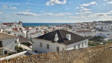 Brit, 60, dies after ‘early hours violent assault outside a nightclub’ in the Algarve