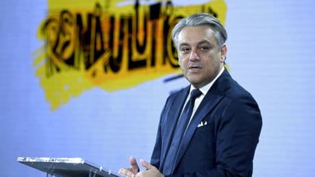 De Meo renuncia como CEO del Grupo Renault y dejará el sector del automóvil
