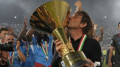 Napoli'den Antonio Conte kararı