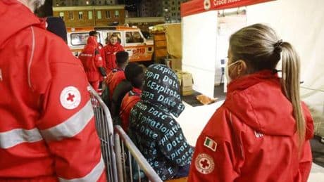La nave Humanity 1 alla Spezia, pronti ad accogliere 68 migranti