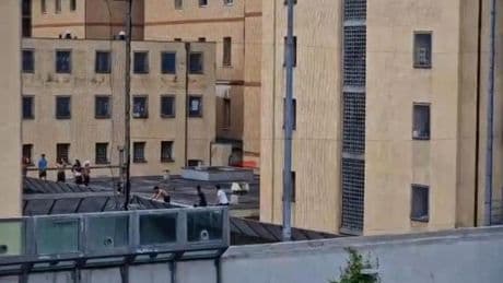 Violenze a Marassi, il pm sente la vittima. E spunta l'ipotesi del reato di tortura