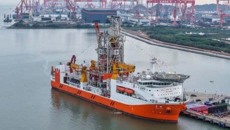 Nadie ha conseguido llegar al manto de la Tierra. China ha construido un barco para hacerlo y, de paso, extraer energía