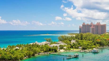I was born and raised in The Bahamas. Here are 11 of the biggest mistakes I see tourists make.