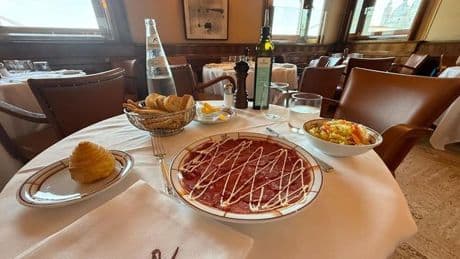 75 Jahre Carpaccio: Wie ein Maler zum Speisekarten-Klassiker wurde