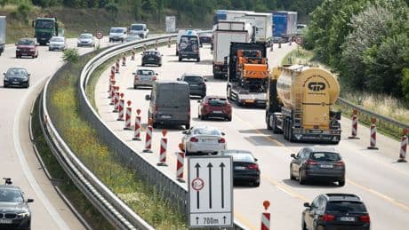 Straßenverkehr: Finanzlücke bei Autobahnen - Brückensanierungen in Gefahr?
