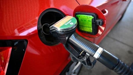 Verkehr: Spritpreise vor Pfingsten auf Sinkflug