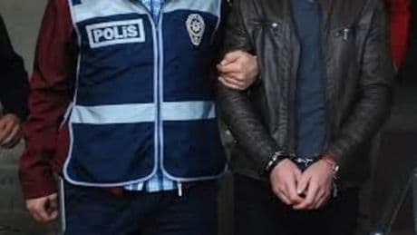 SON DAKİKA | Yunus Emre Enstitüsü eski Başkanı havalimanında yakalandı: 400 milyonluk vurgun iddiasıyla aranıyordu
