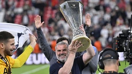 Tottenham'ın teknik direktörü Ange Postecoglou İngiltere'de "kahraman" ilan edildi!