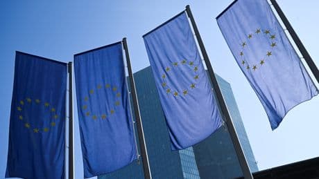 BCE : la croissance revue à la hausse, vigilance sur l’inflation