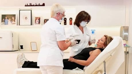 Los neuromoduladores, un tratamiento de medicina estética para eliminar arrugas en auge